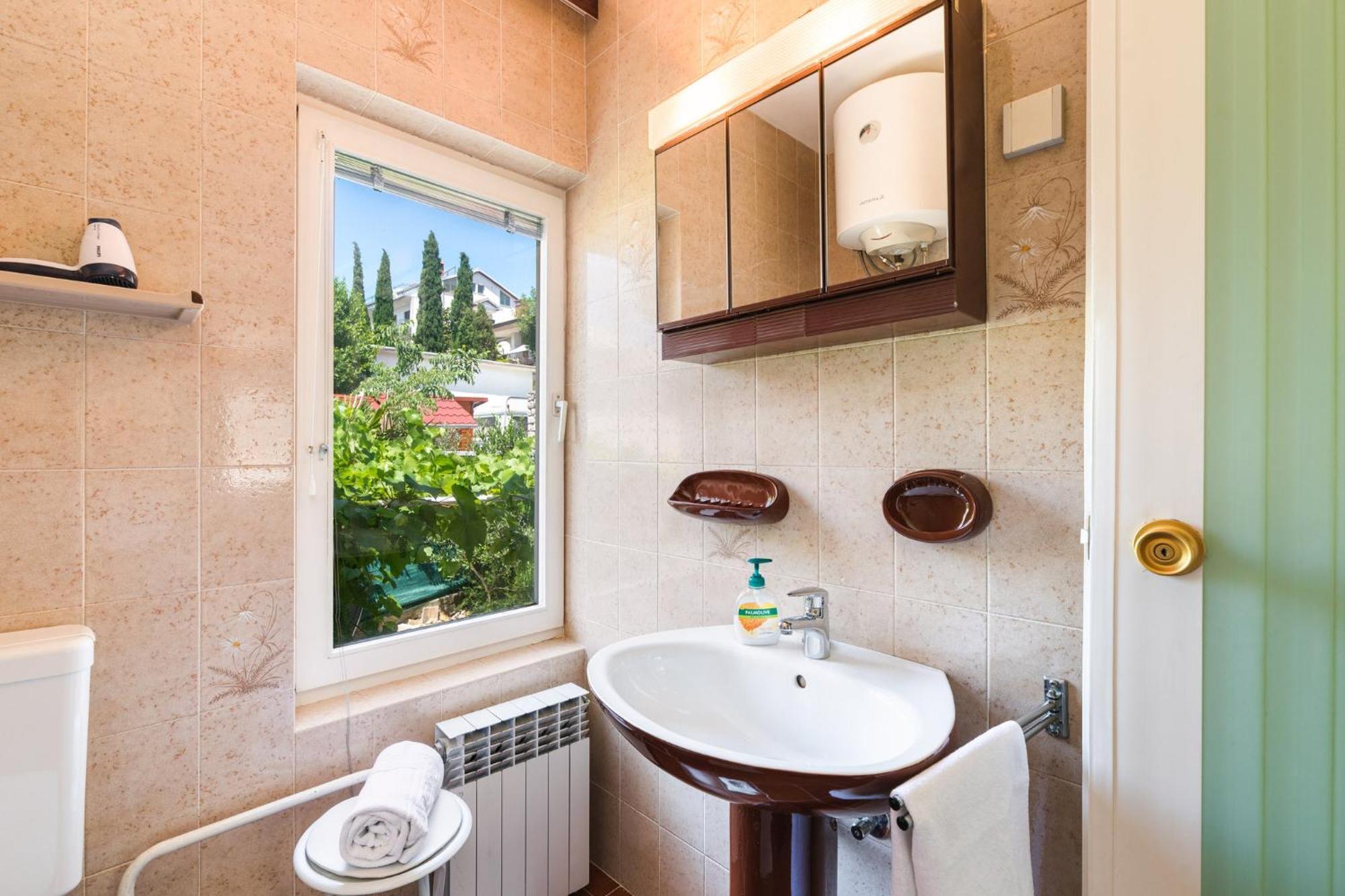 Maja Apartment Криквеница Екстериор снимка