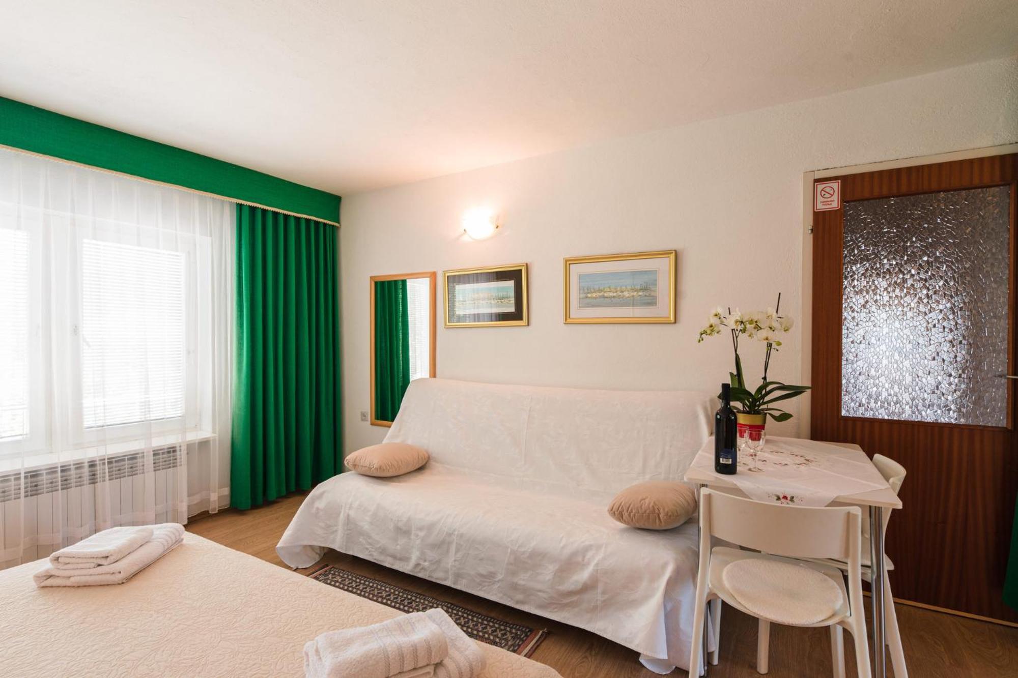 Maja Apartment Криквеница Екстериор снимка